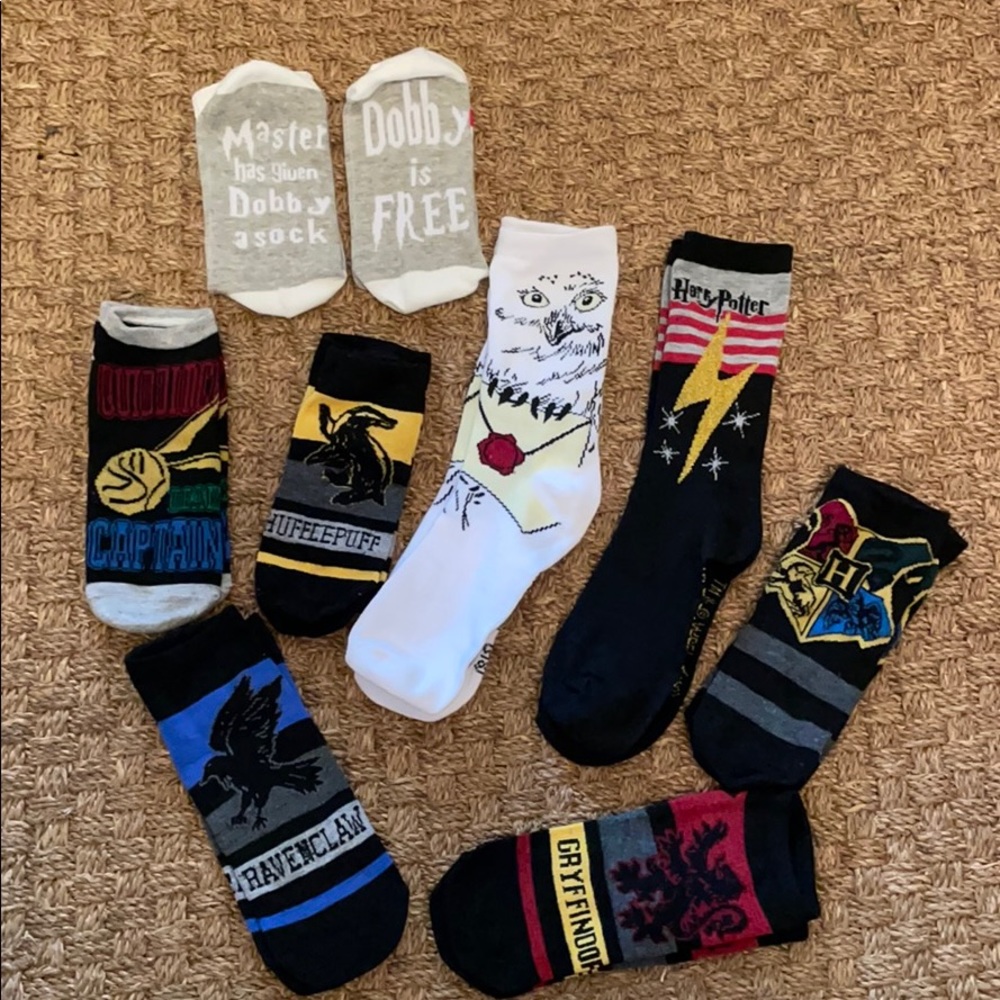 (NWOT) Harry Potter Socks (lot of 8)